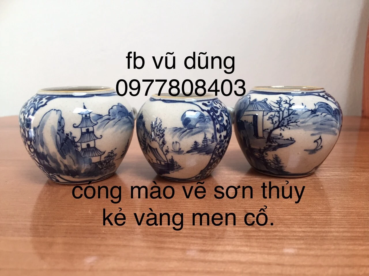 cóng mào choè dáng chum nhỏ vẽ sơn thủy trung hoa kẻ miệng vàng kim men cổ