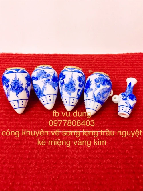 Cóng khuyên vẽ tay